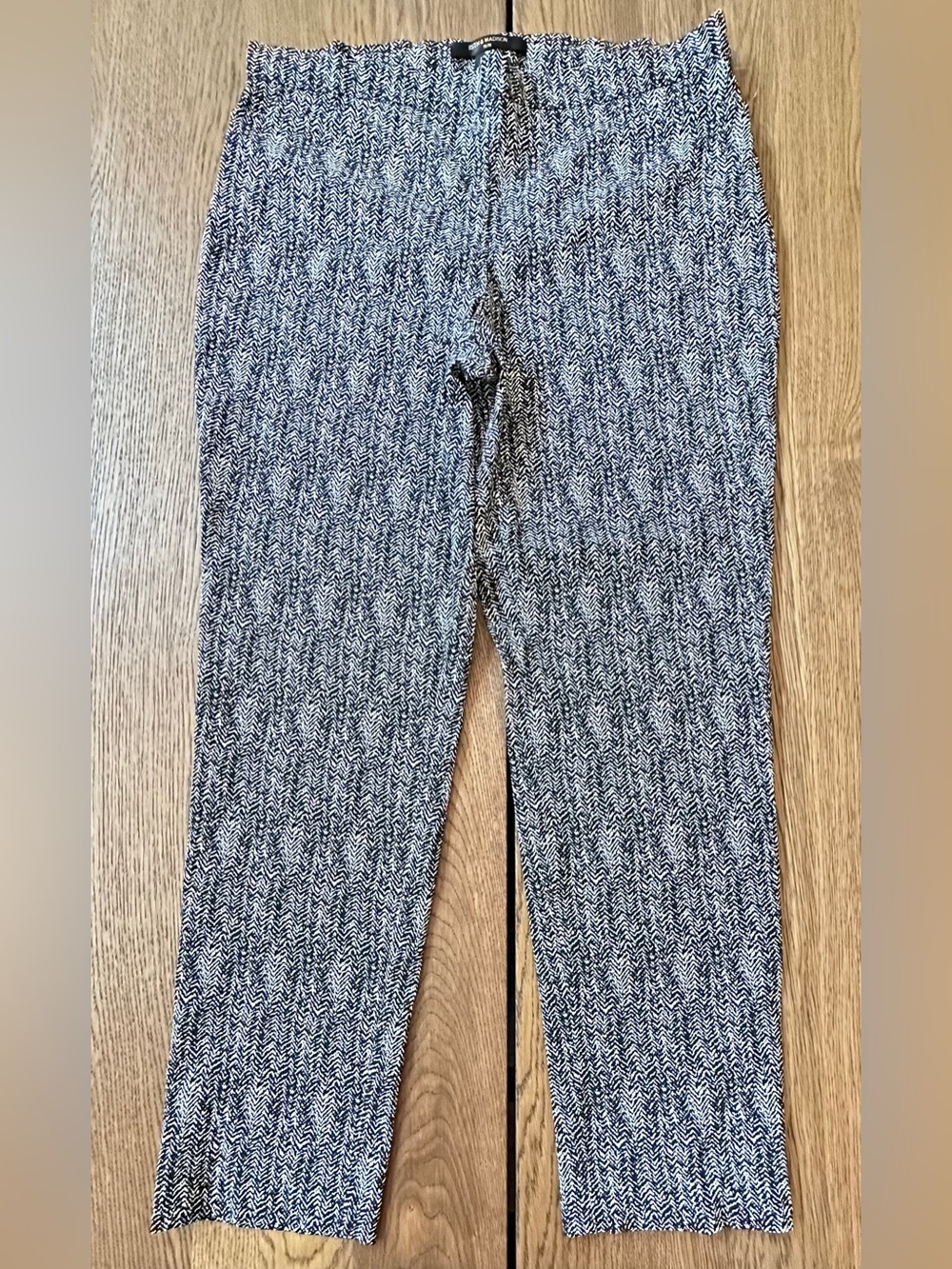 NWT. 89th & Madison Black and White Pull Up Straight Leg Pants Size XL